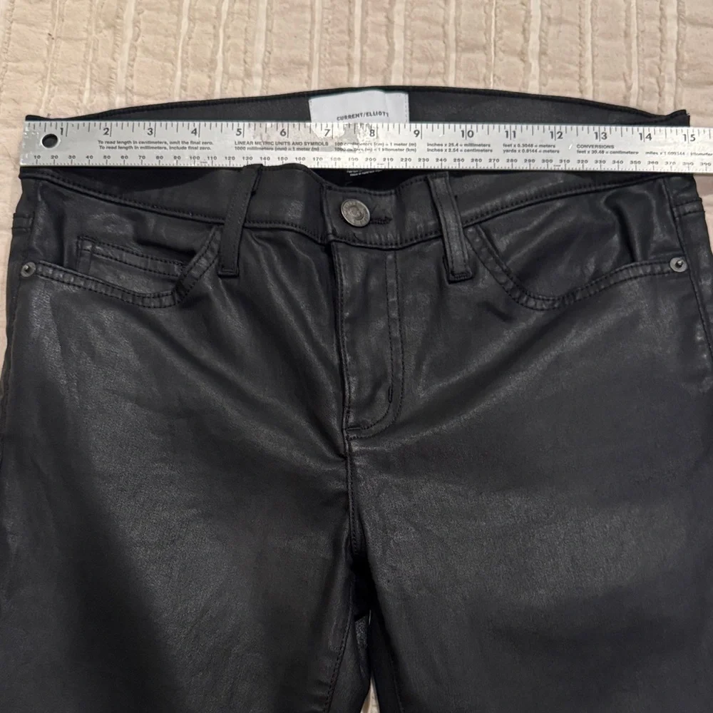 Current/Elliott Stiletto Black Coated Skinny Jeans size 28‎